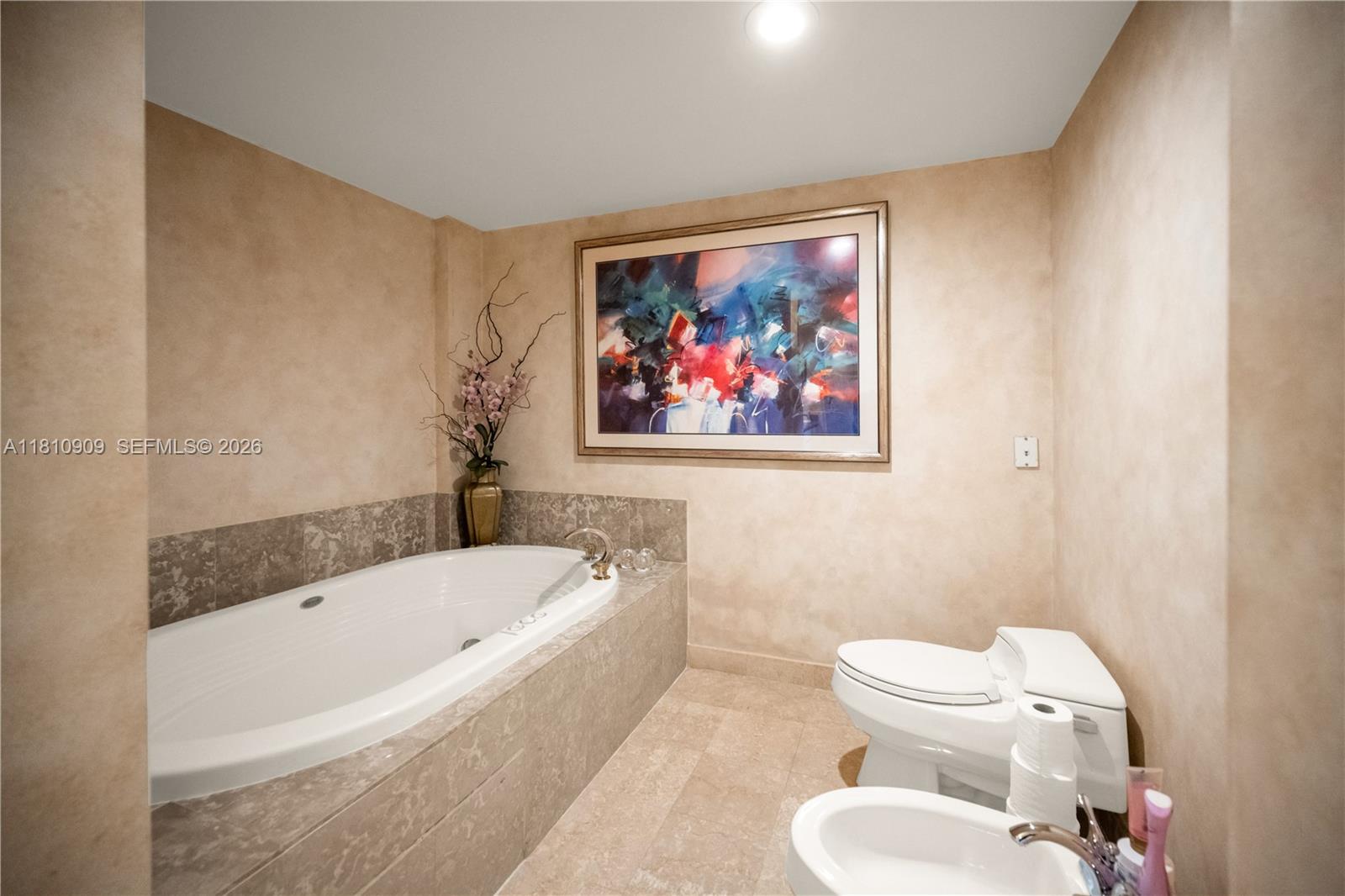 2127 Brickell Ave #3304, Miami FL 33129