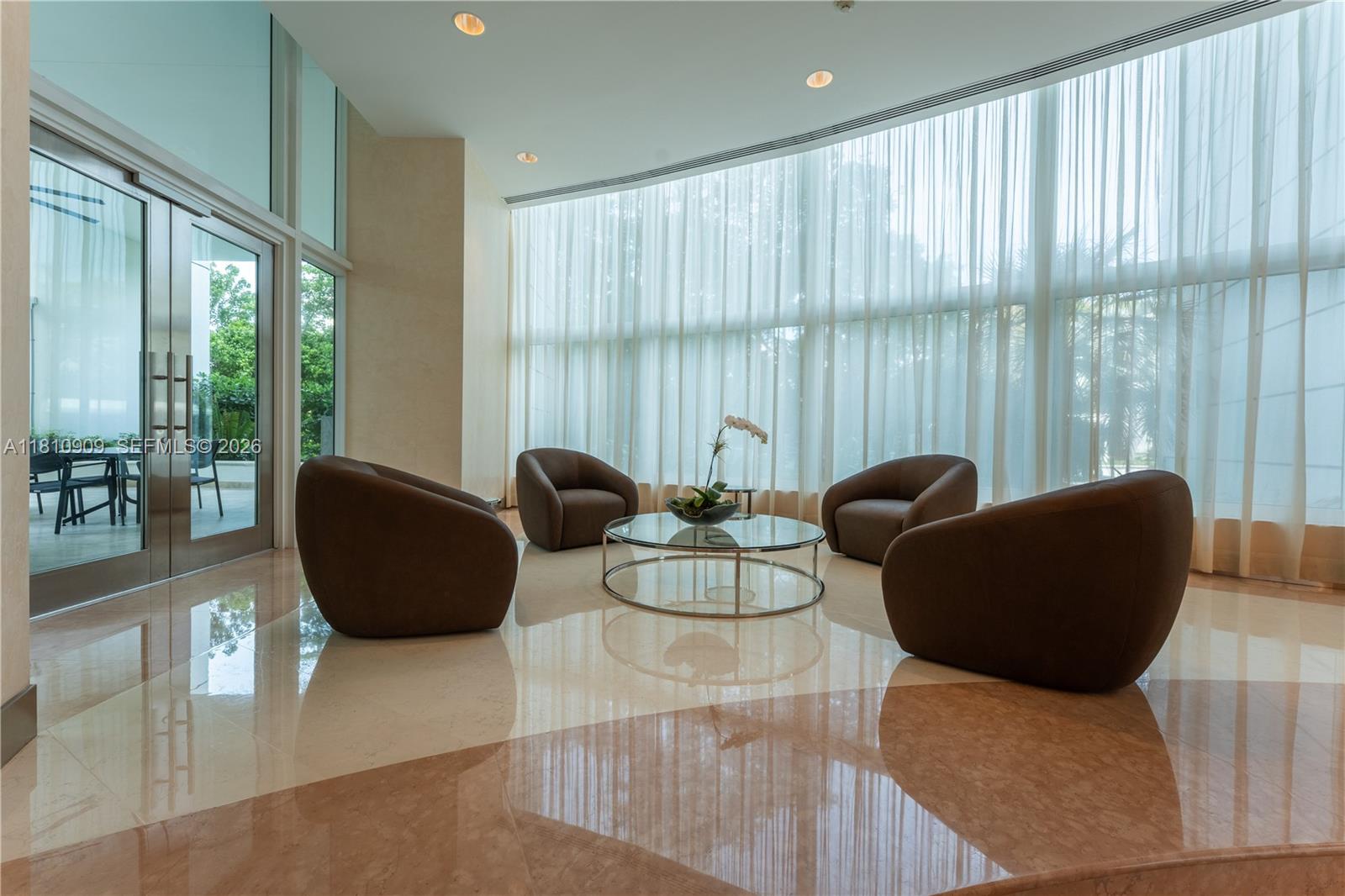 2127 Brickell Ave #3304, Miami FL 33129