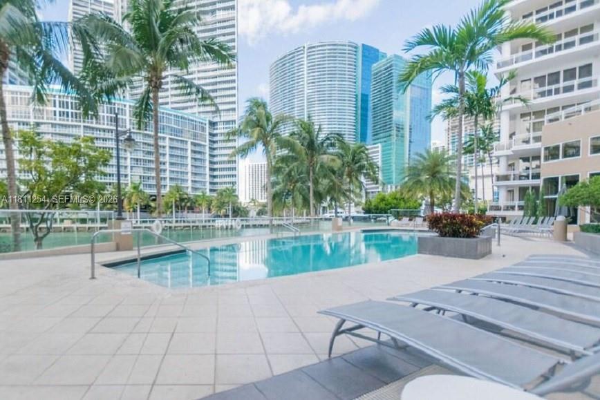 901 Brickell Key Blvd #2701, Miami FL 33131