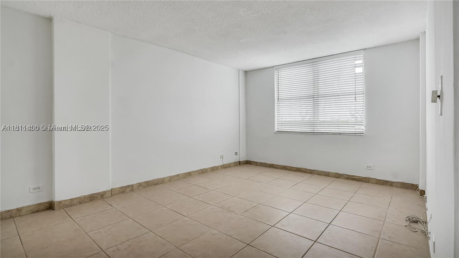 3660 NE 166th St #603, North Miami Beach FL 33160