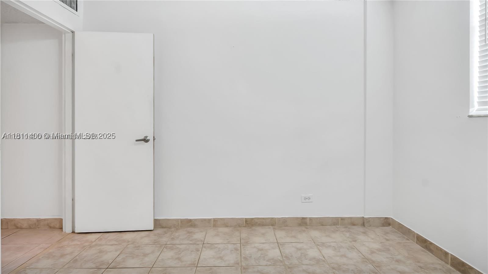 3660 NE 166th St #603, North Miami Beach FL 33160