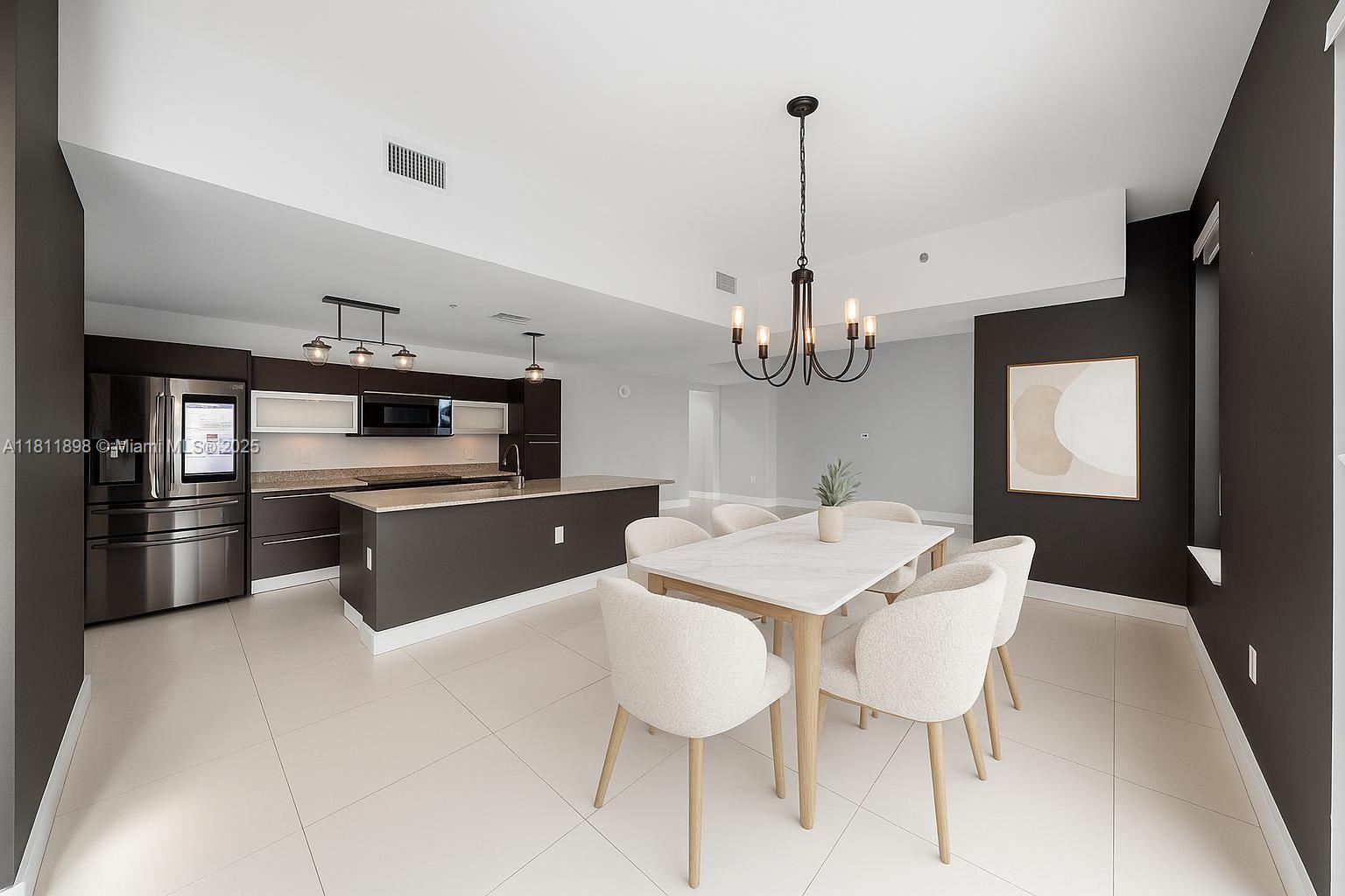 950 Brickell Bay Dr #200, Miami FL 33131