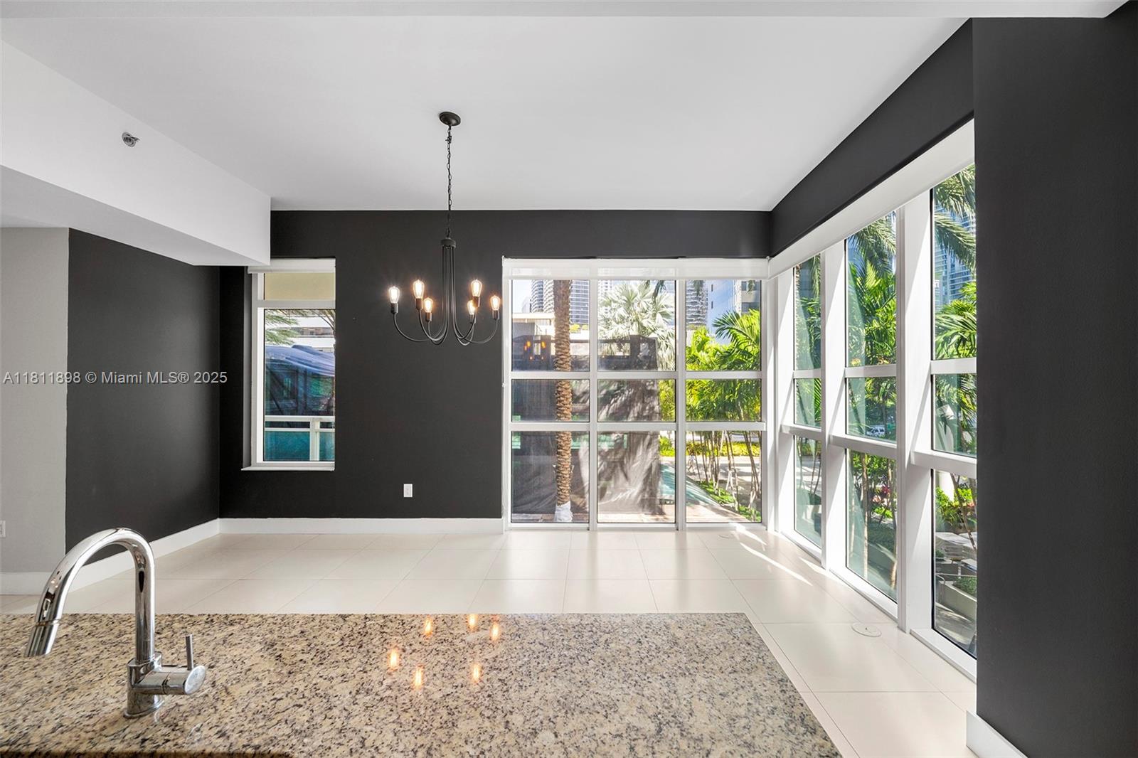 950 Brickell Bay Dr #200, Miami FL 33131