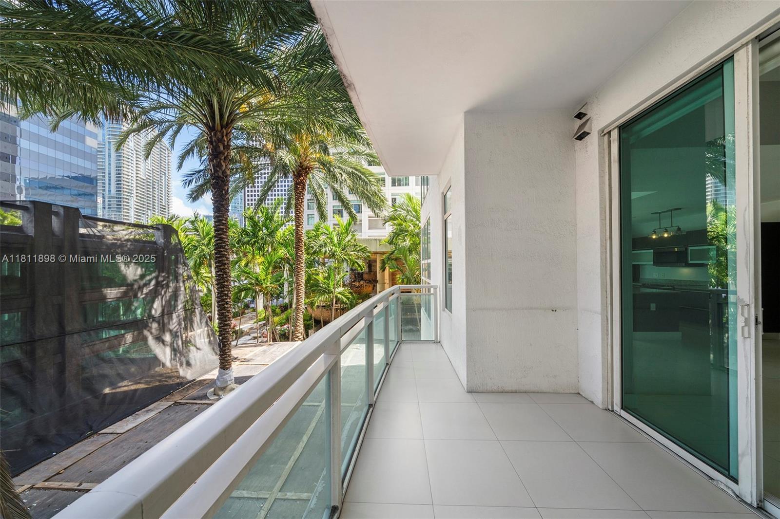 950 Brickell Bay Dr #200, Miami FL 33131