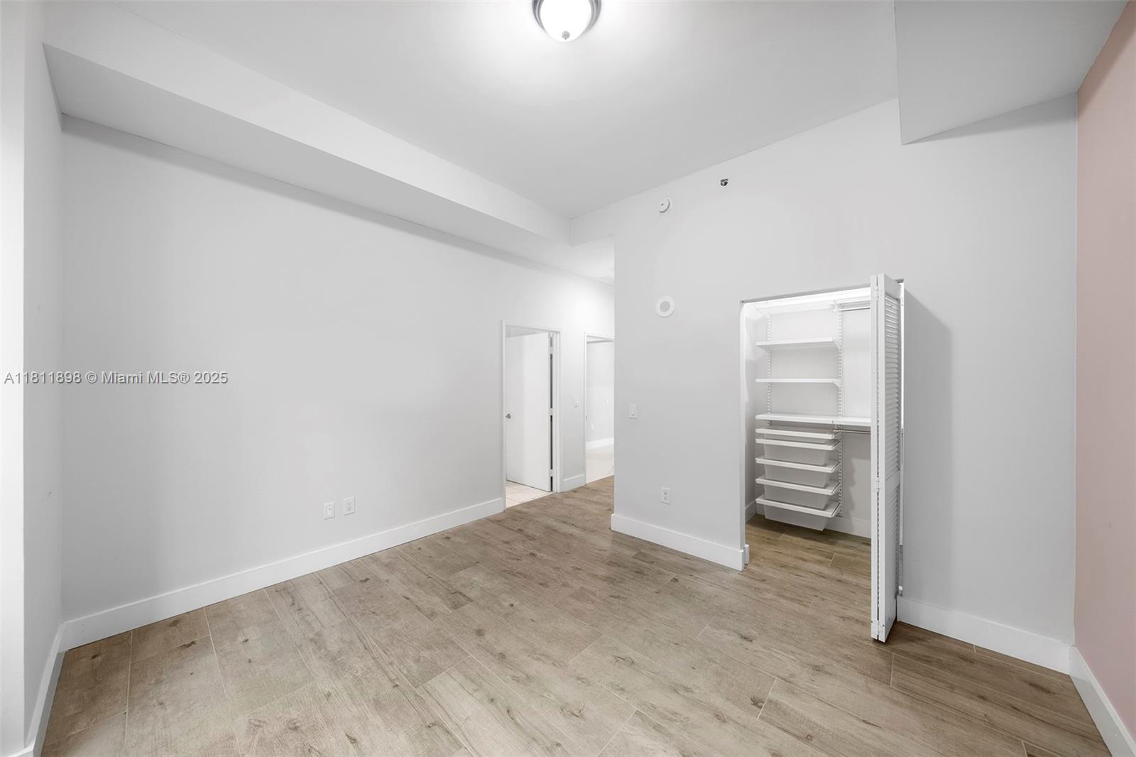 950 Brickell Bay Dr #200, Miami FL 33131
