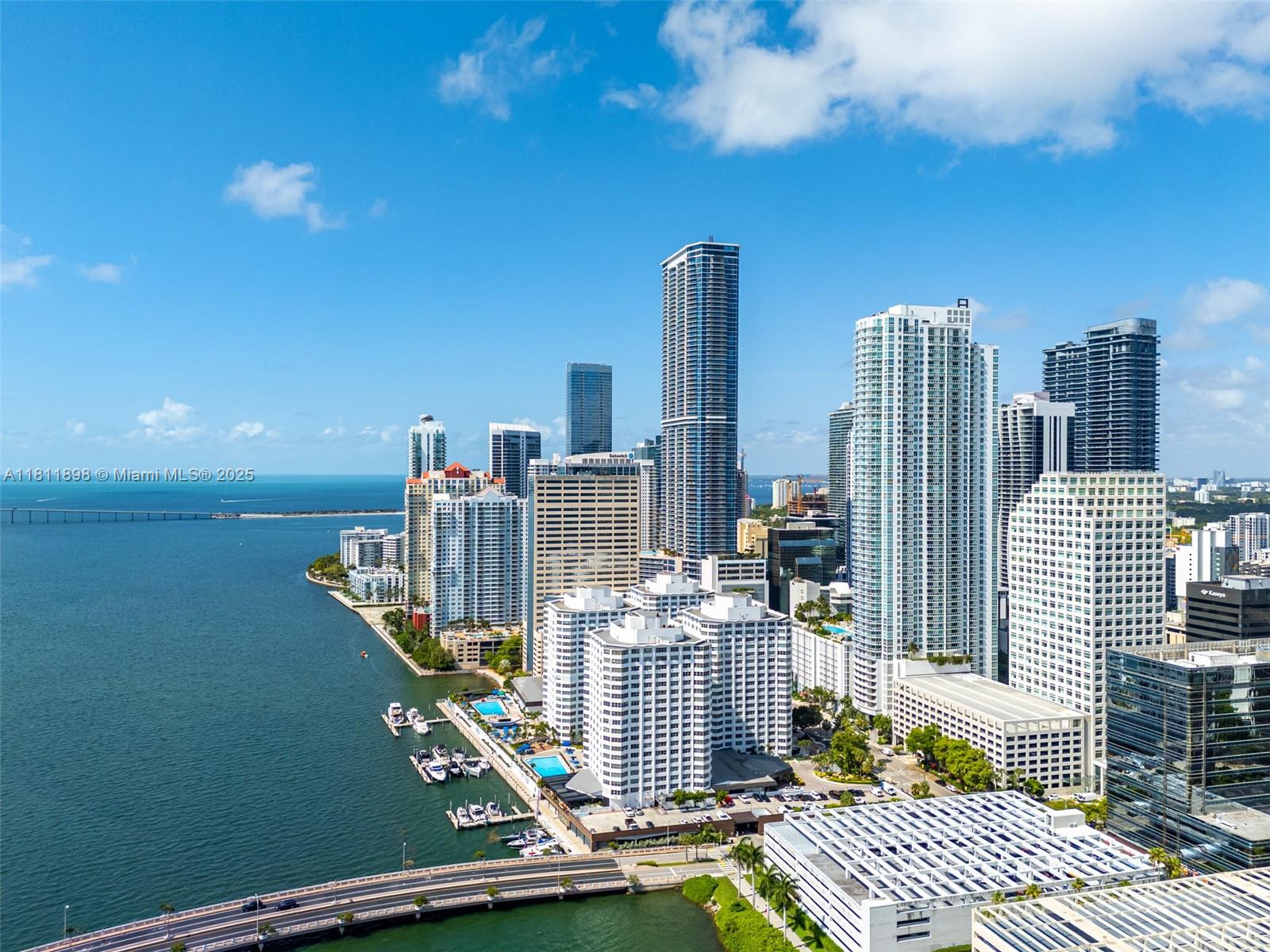 950 Brickell Bay Dr #200, Miami FL 33131
