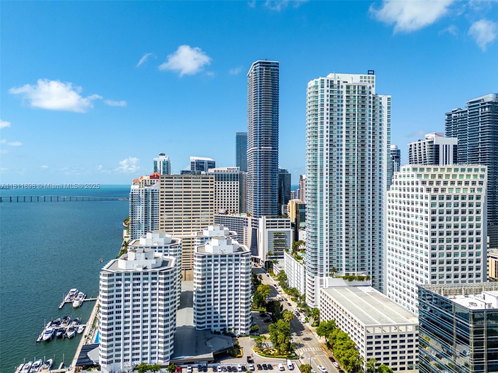 950 Brickell Bay Dr #200, Miami FL 33131