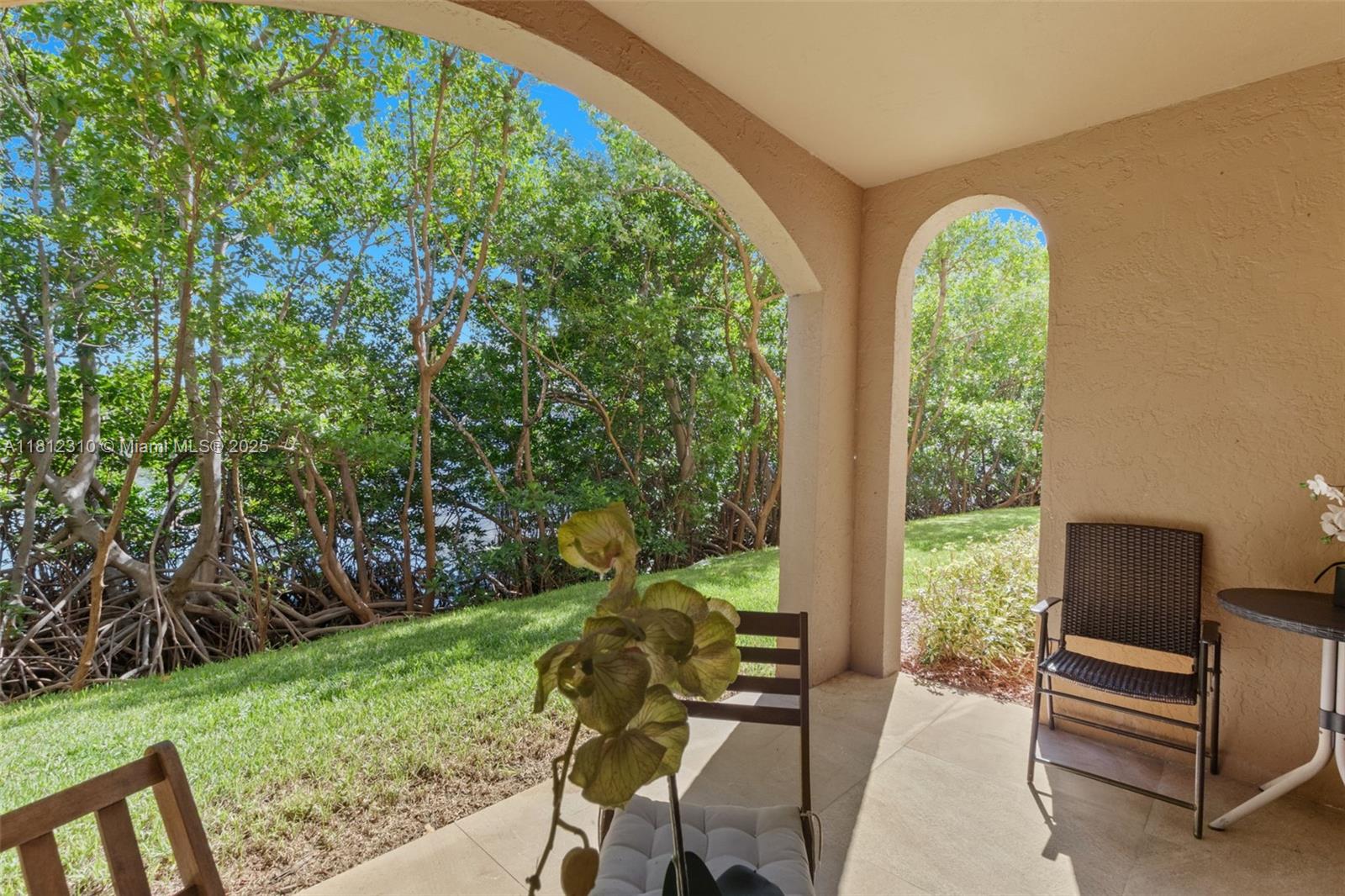 19999 E Country Club Dr #1106, Aventura FL 33180