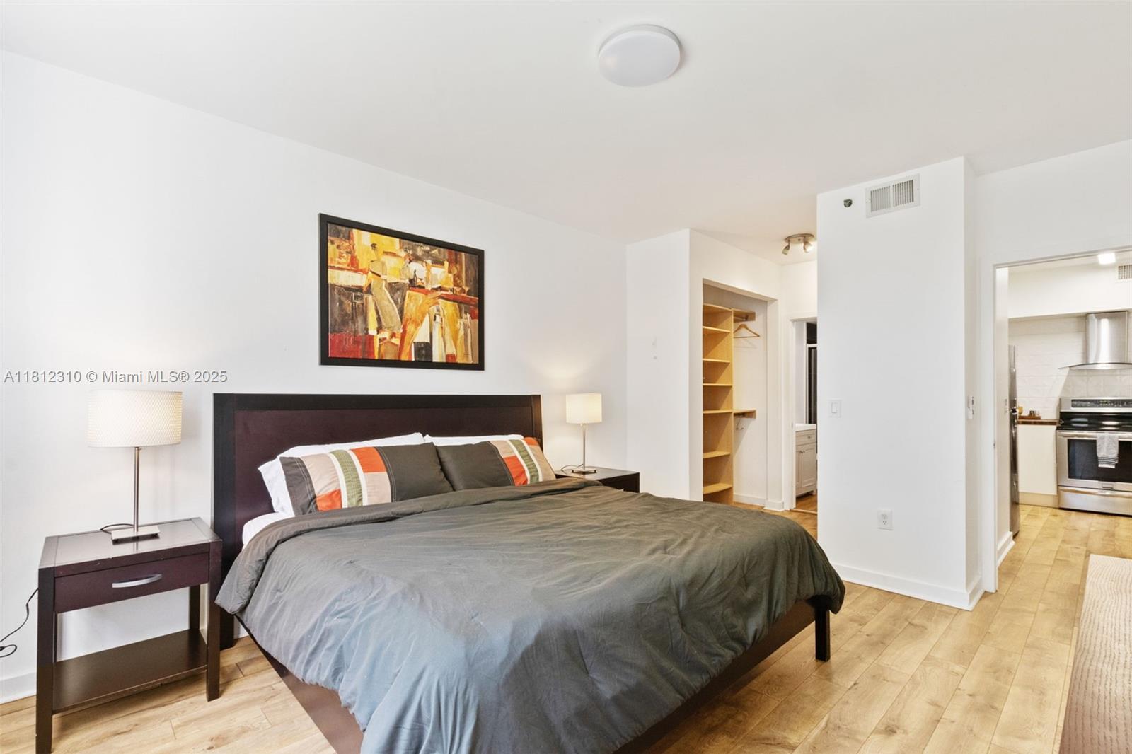 19999 E Country Club Dr #1106, Aventura FL 33180