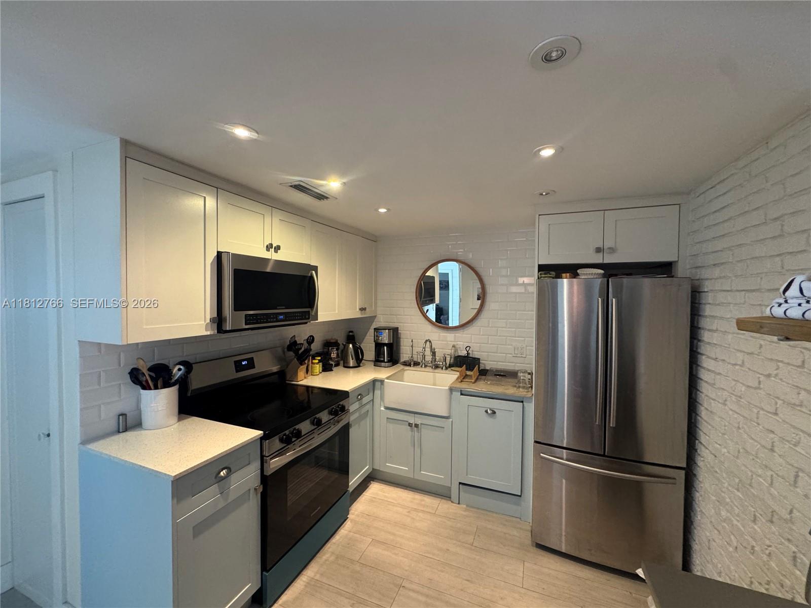 5161 Collins Ave #315, Miami Beach FL 33140