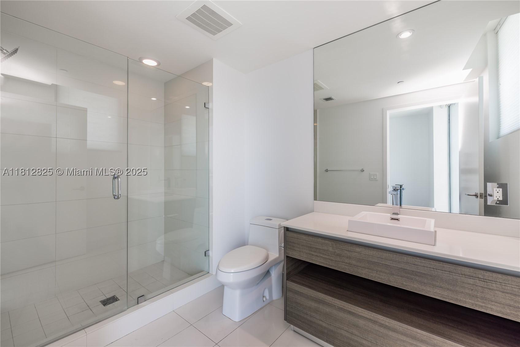 1100 S Miami Ave #1704, Miami FL 33130