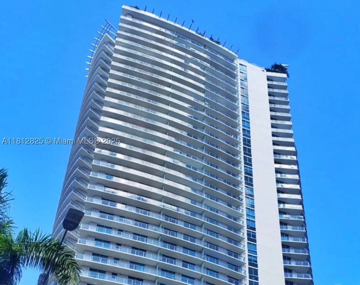 1100 S Miami Ave #1704, Miami FL 33130