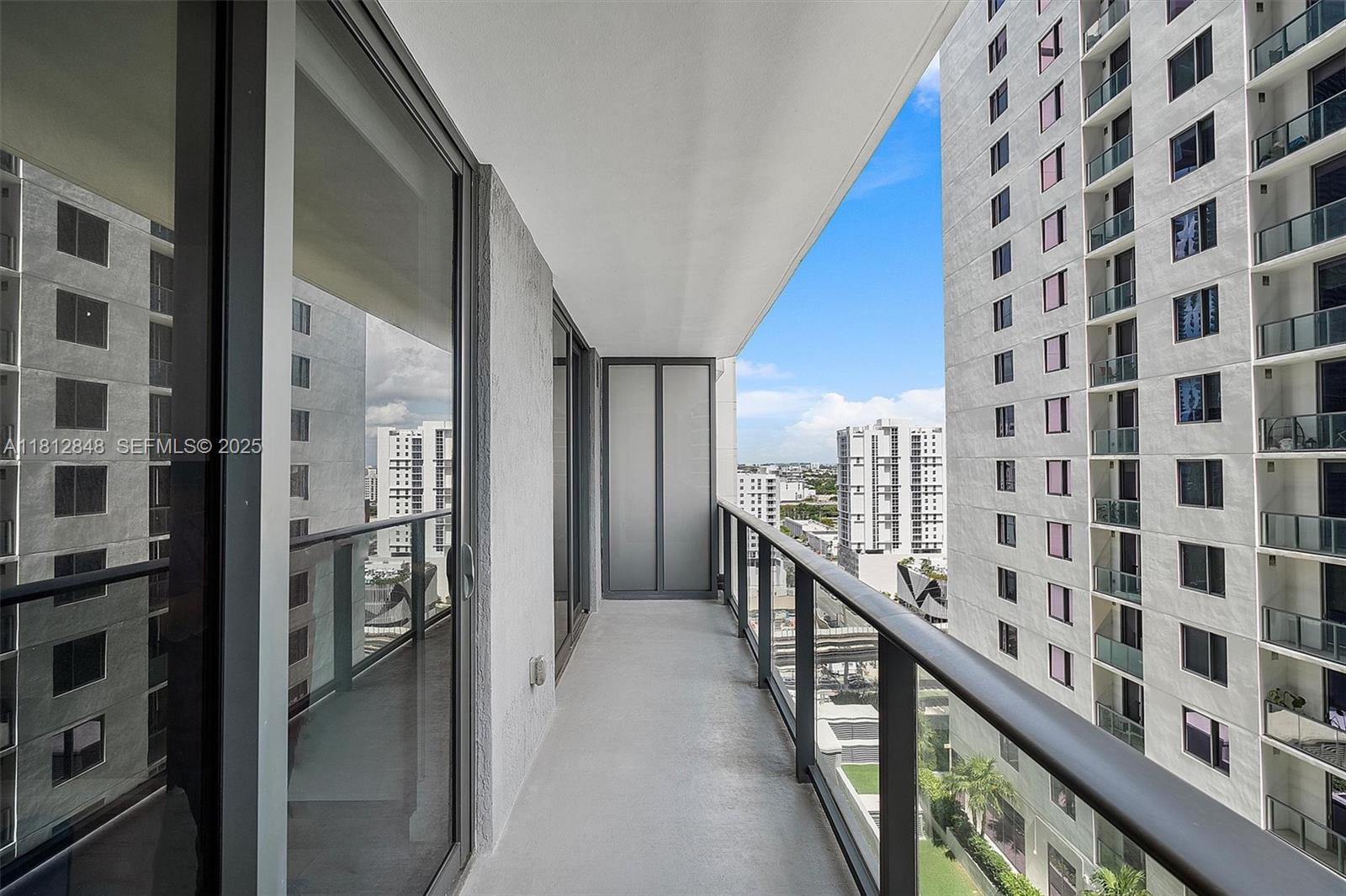 55 SW 9th St #1510, Miami FL 33130