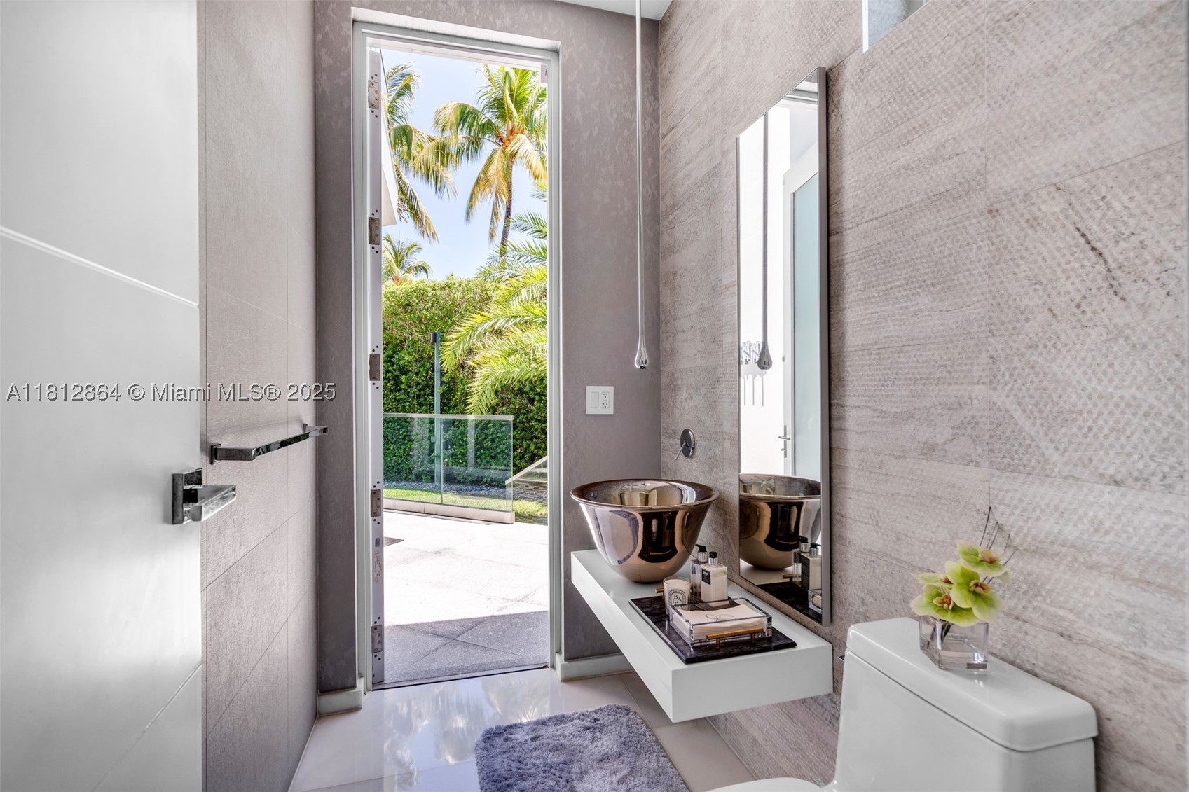 420 Island Dr, Key Biscayne FL 33149