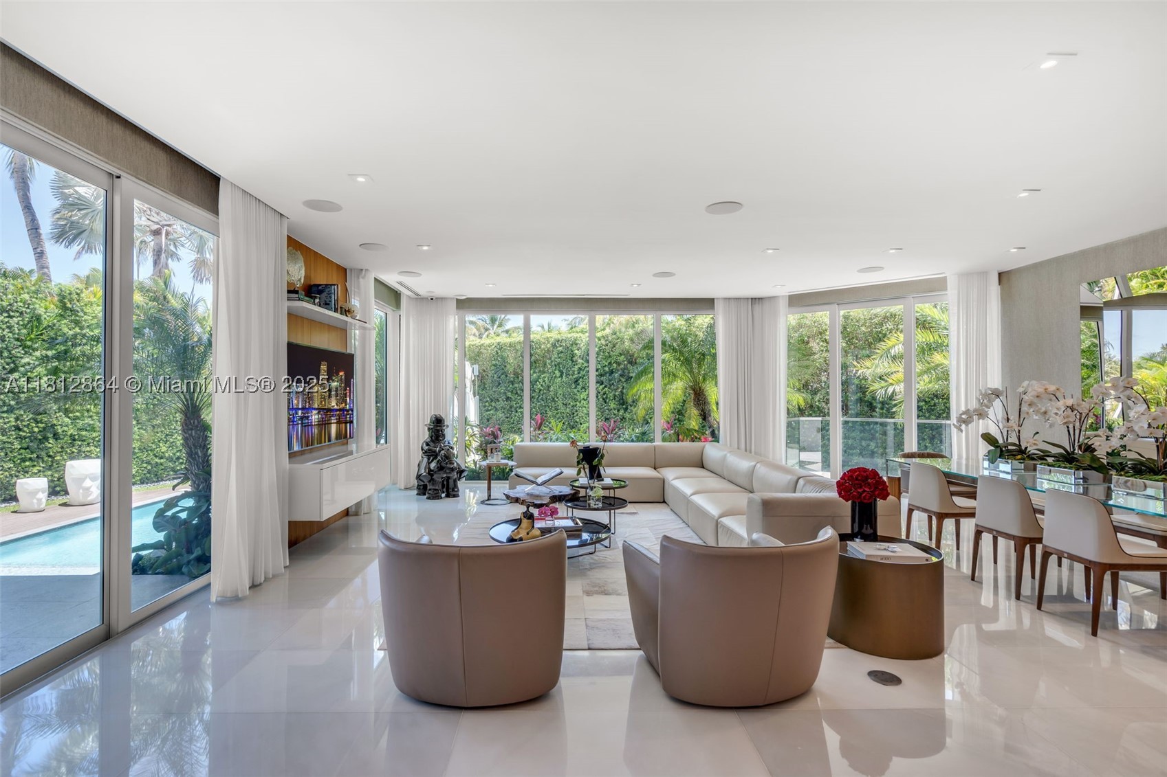 420 Island Dr, Key Biscayne FL 33149