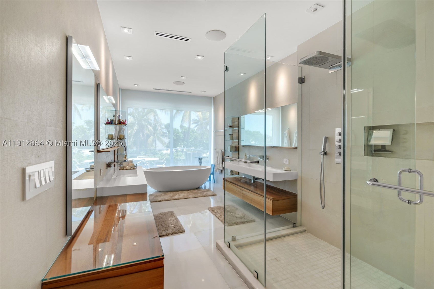 420 Island Dr, Key Biscayne FL 33149