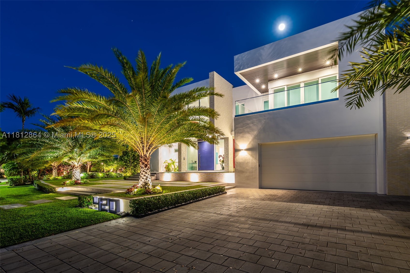 420 Island Dr, Key Biscayne FL 33149