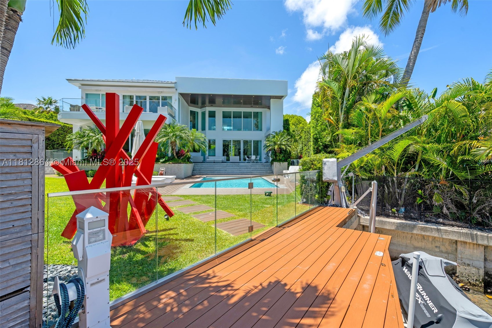 420 Island Dr, Key Biscayne FL 33149