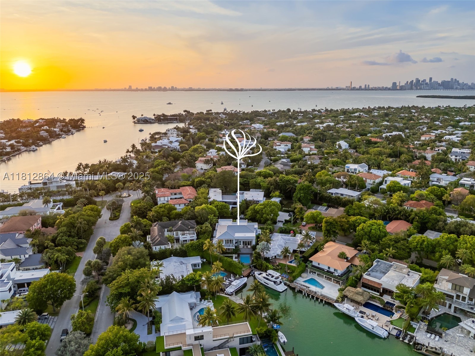 420 Island Dr, Key Biscayne FL 33149