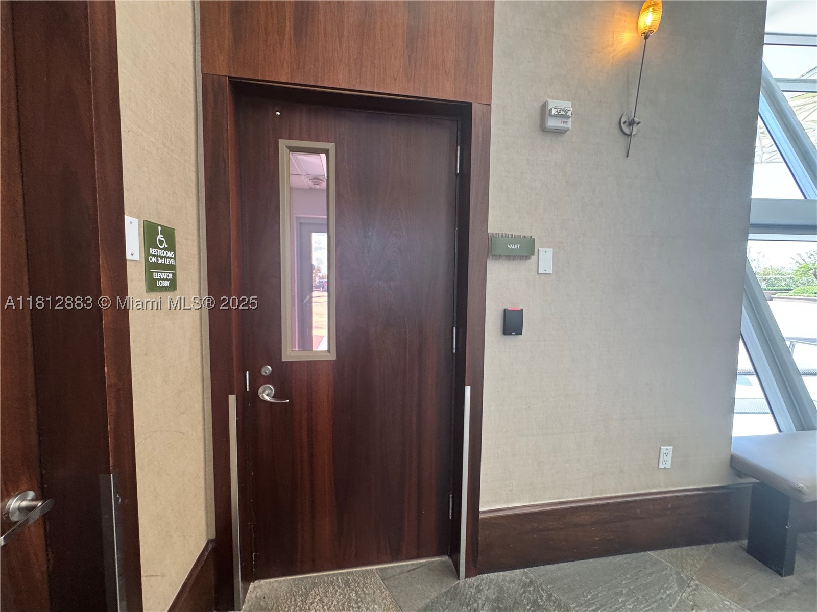 2641 N Flamingo Rd #1001N, Sunrise FL 33323