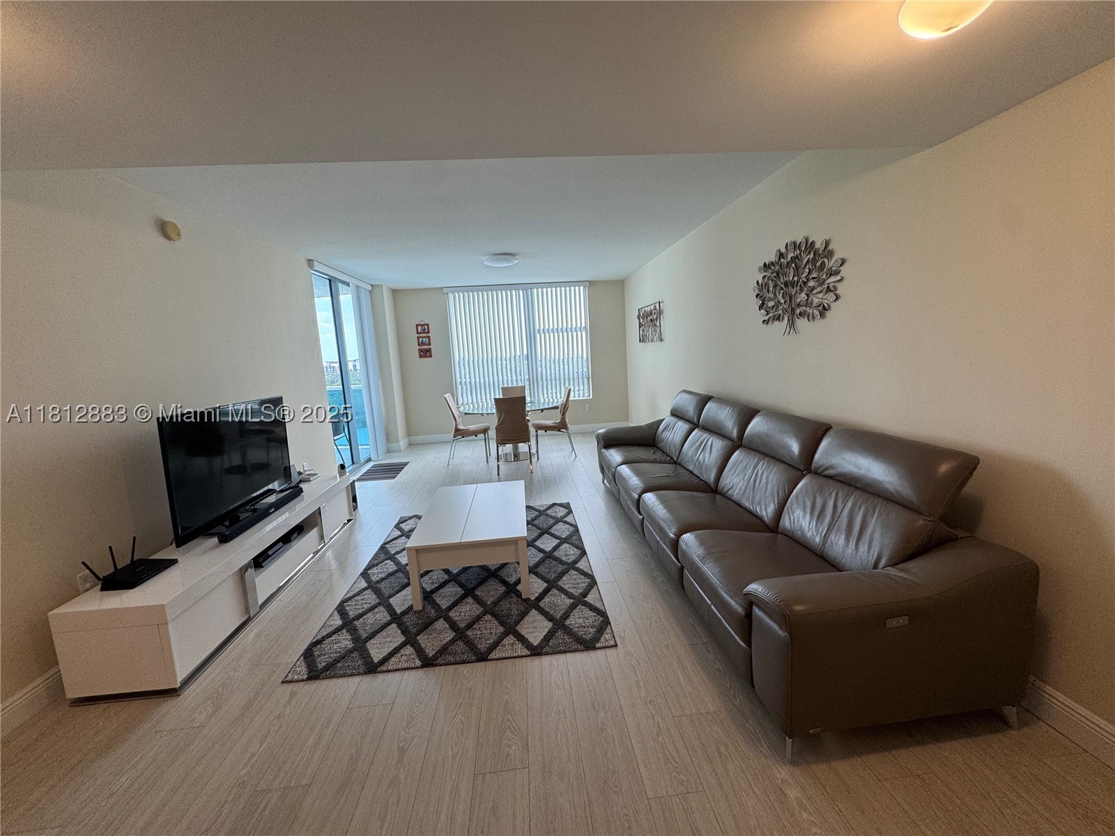 2641 N Flamingo Rd #1001N, Sunrise FL 33323