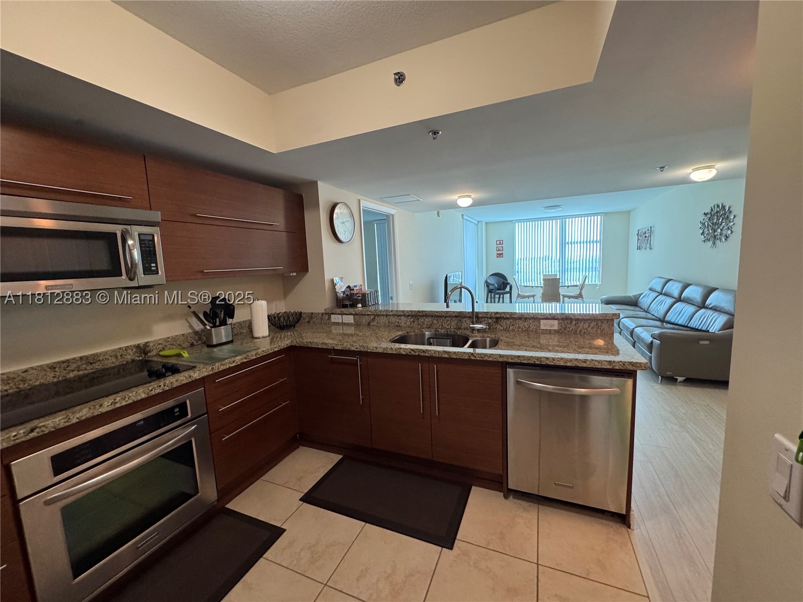 2641 N Flamingo Rd #1001N, Sunrise FL 33323