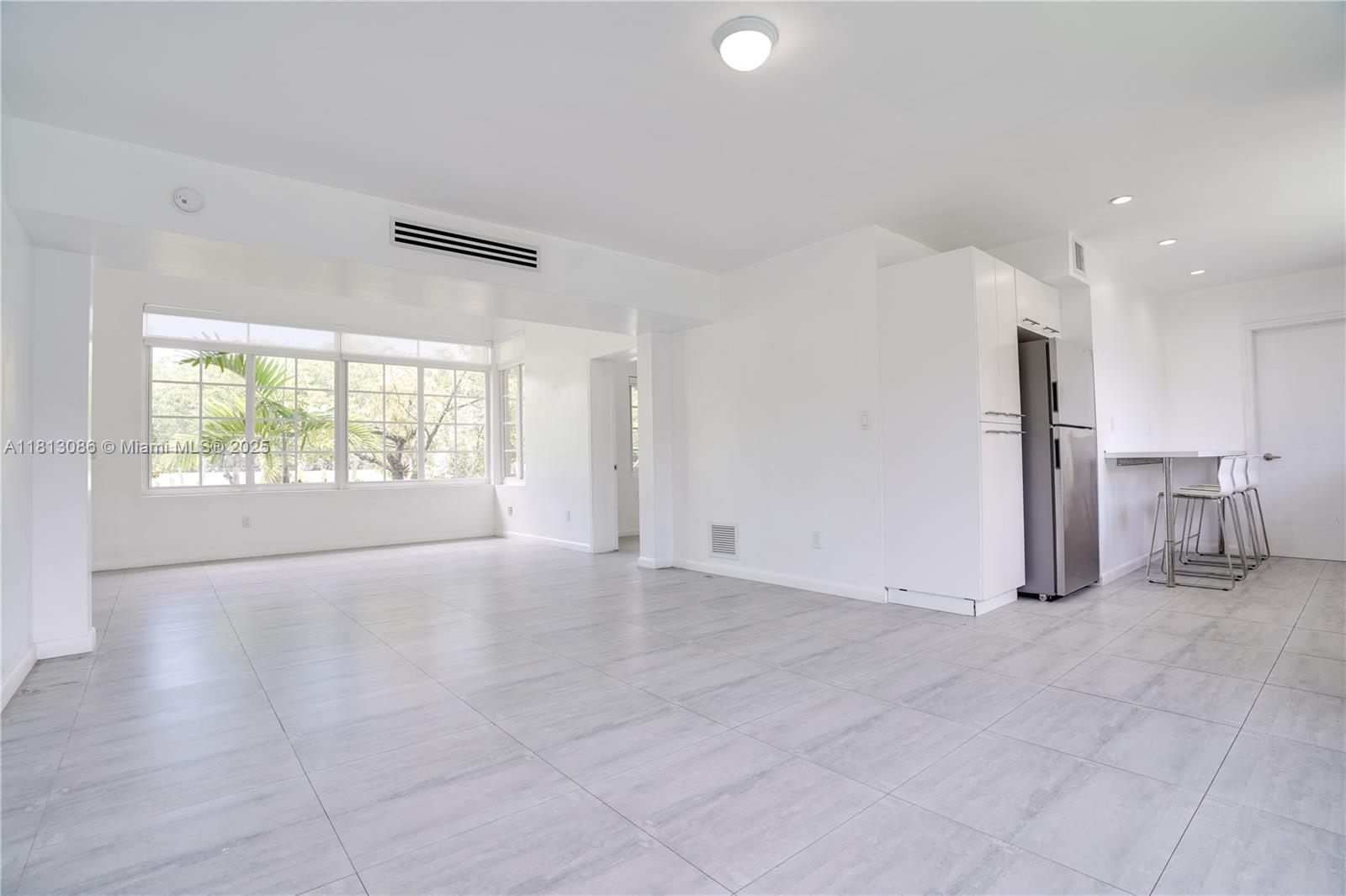 1201 S Biscayne Point Rd, Miami Beach FL 33141