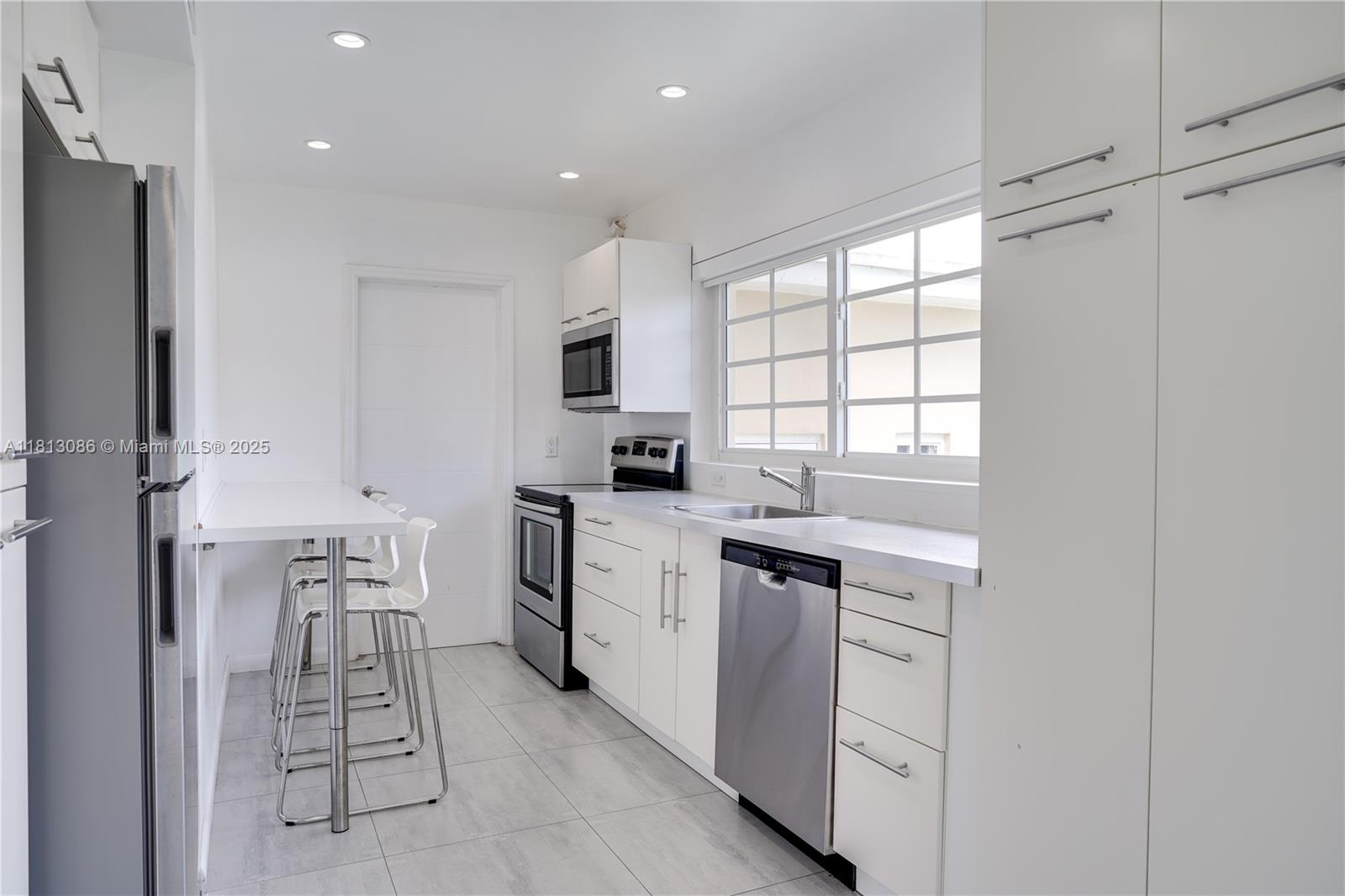 1201 S Biscayne Point Rd, Miami Beach FL 33141