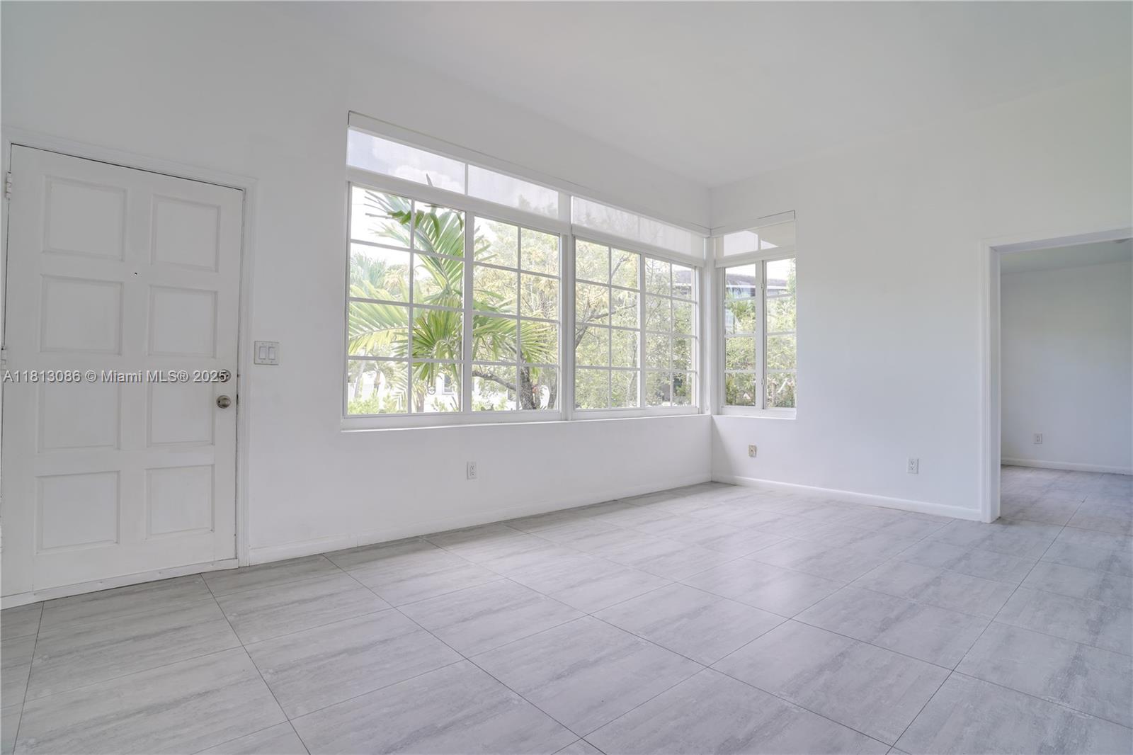 1201 S Biscayne Point Rd, Miami Beach FL 33141