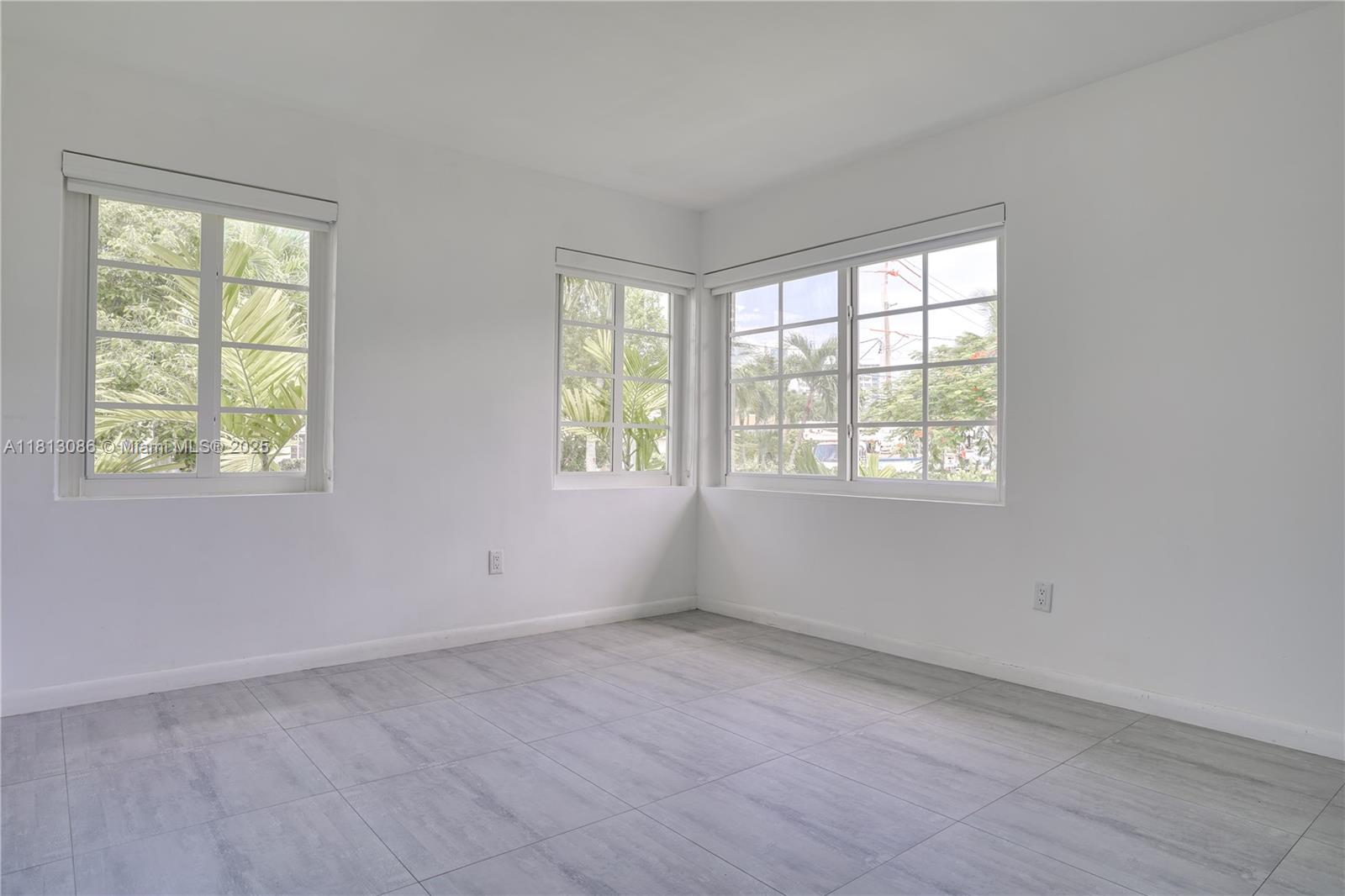 1201 S Biscayne Point Rd, Miami Beach FL 33141