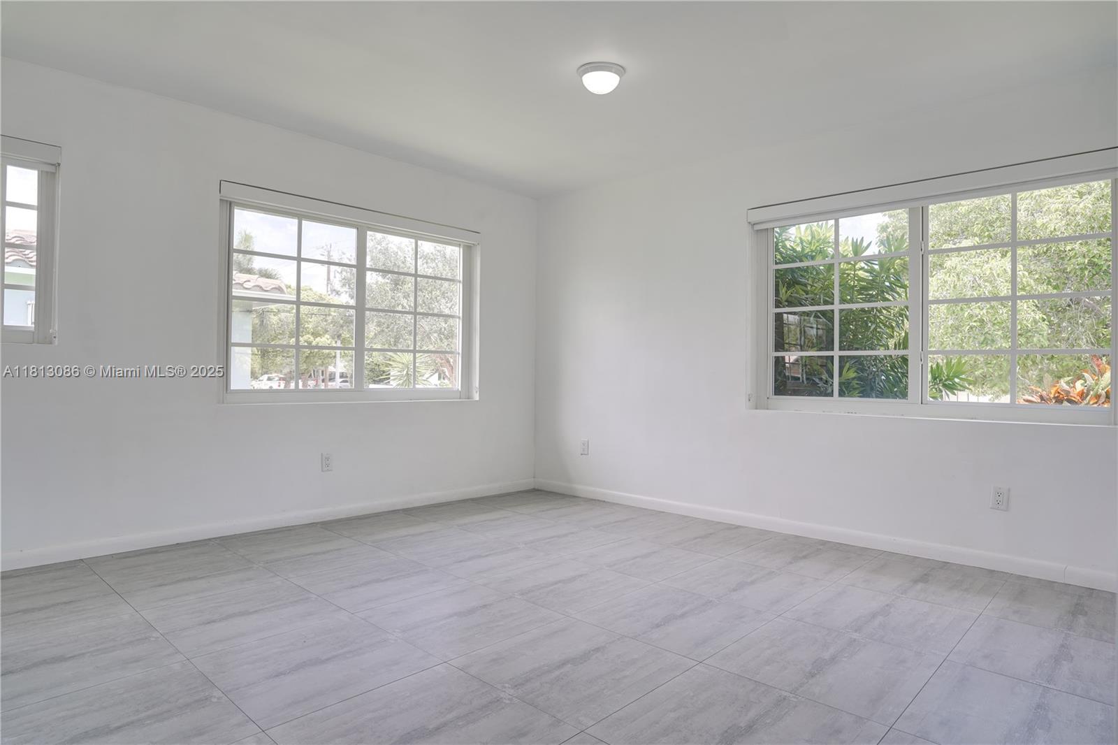 1201 S Biscayne Point Rd, Miami Beach FL 33141