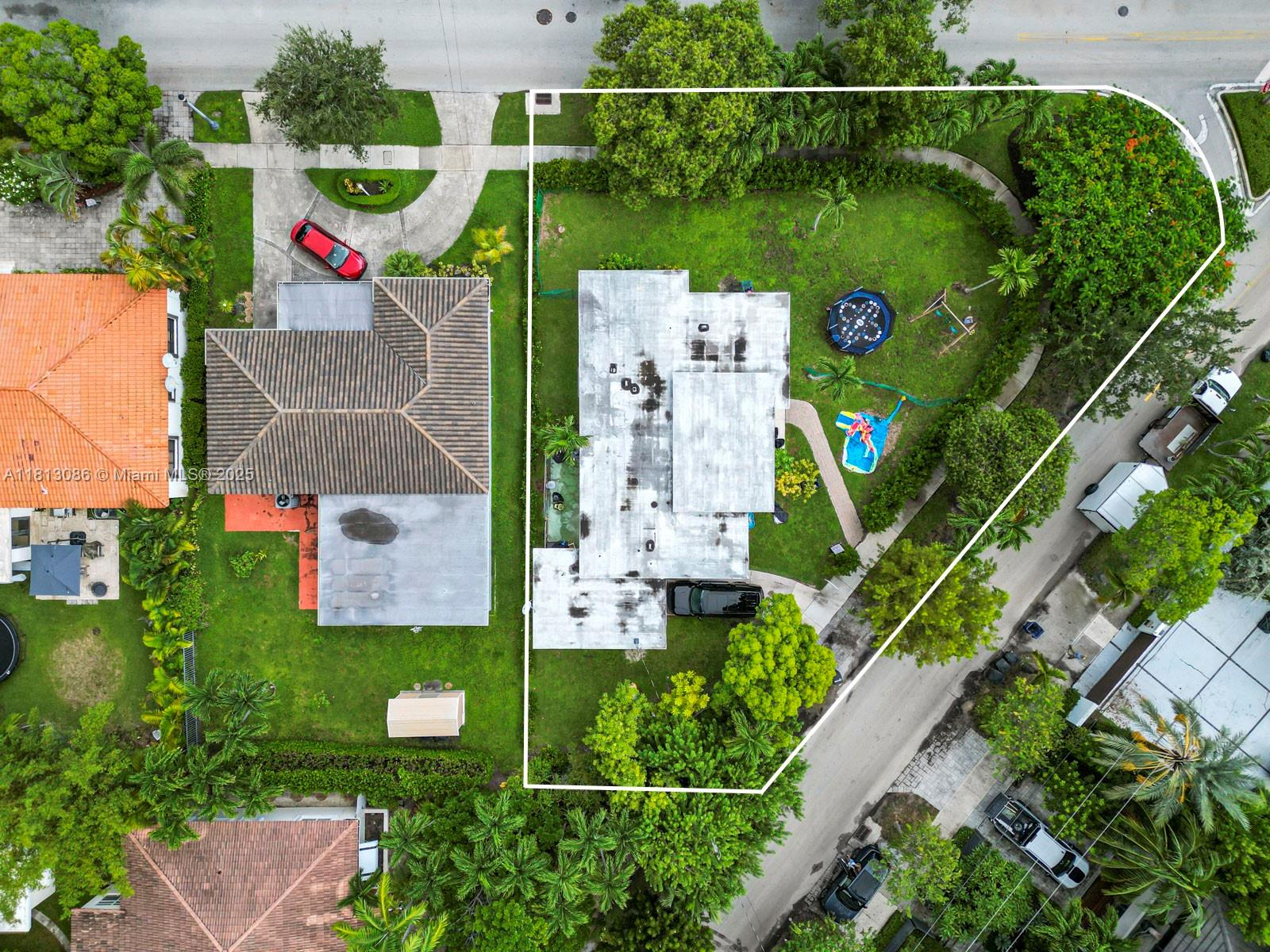 1201 S Biscayne Point Rd, Miami Beach FL 33141
