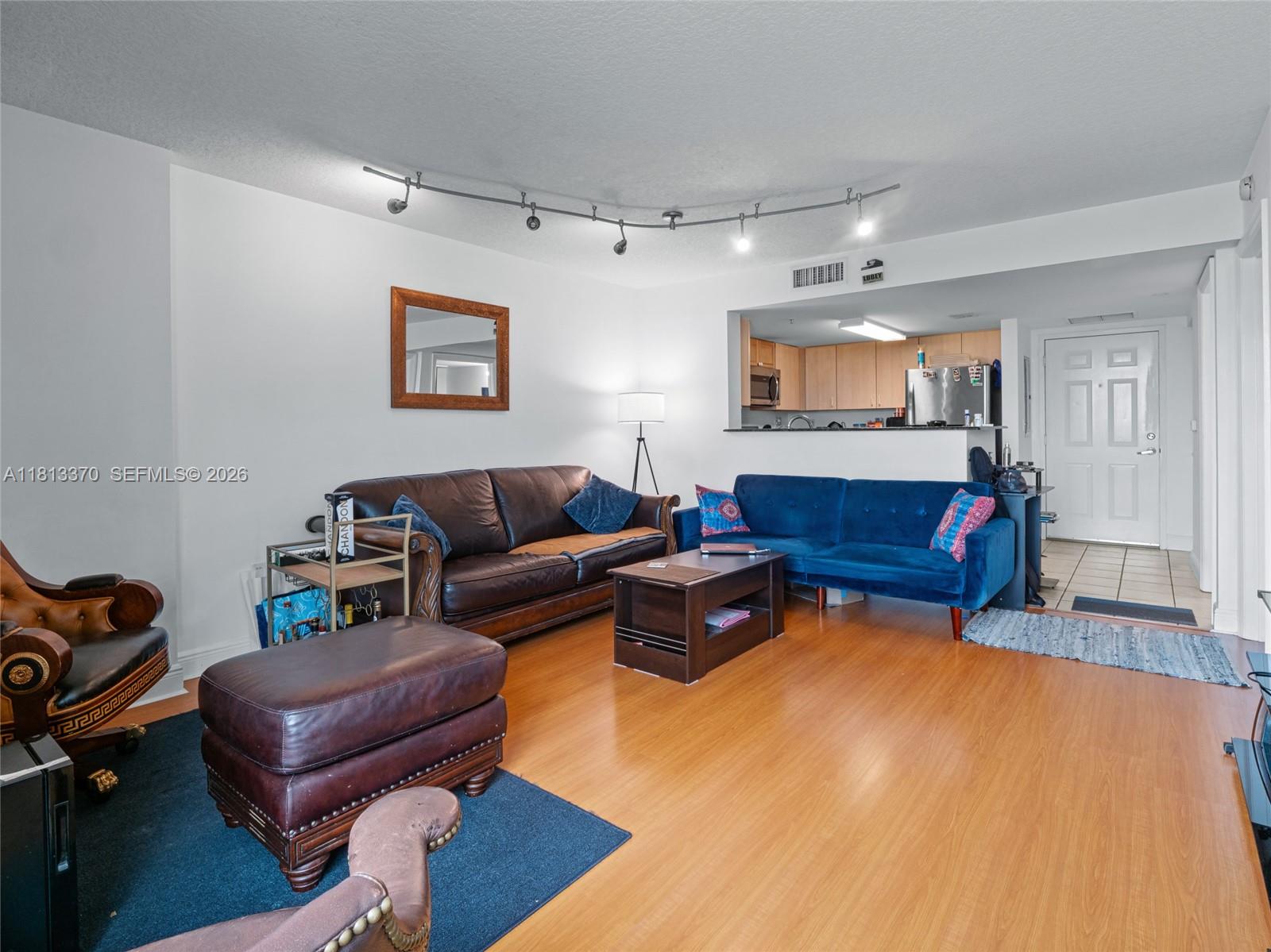 3000 Coral Way #815, Miami FL 33145