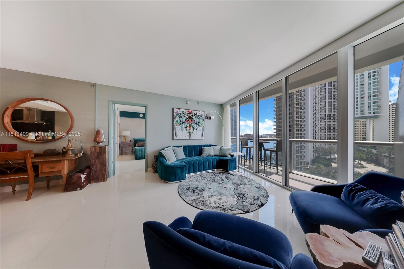 465 Brickell Ave #1019, Miami FL 33131