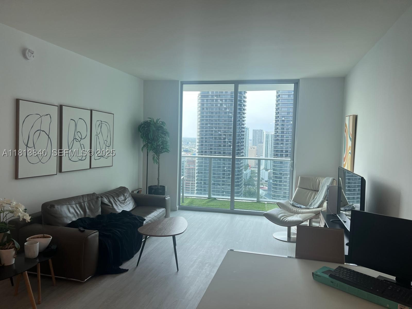 1100 S Miami Ave #3607, Miami FL 33130