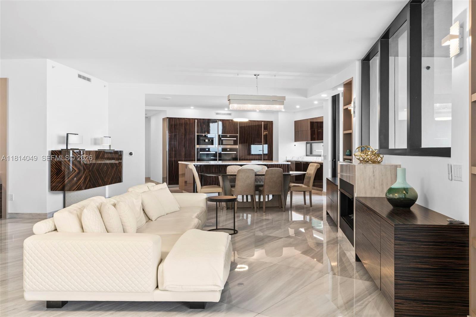 18555 Collins Ave #2105, Sunny Isles Beach FL 33160