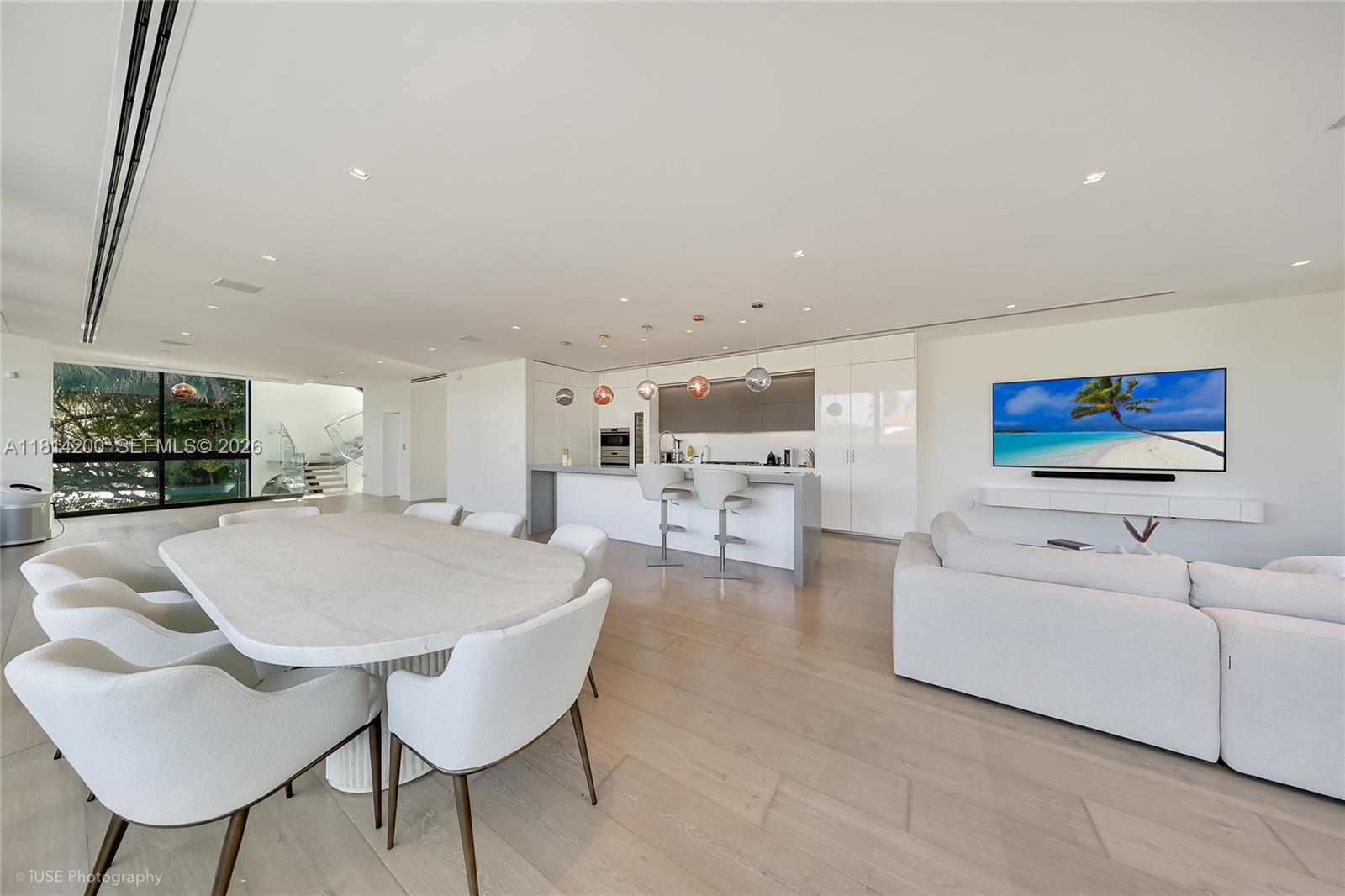 420 N Hibiscus Dr, Miami Beach FL 33139