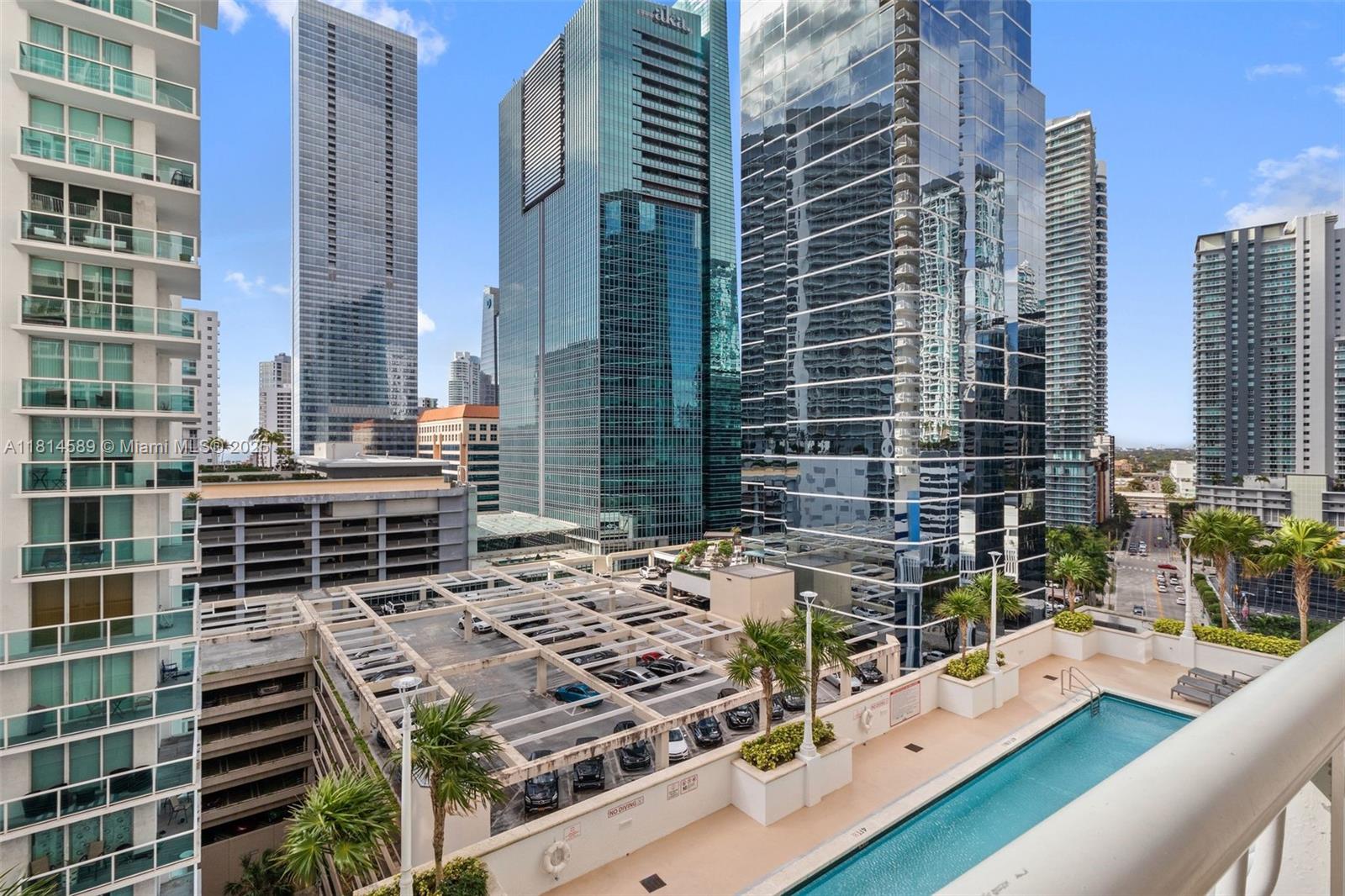1200 Brickell Bay Dr #1617, Miami FL 33131
