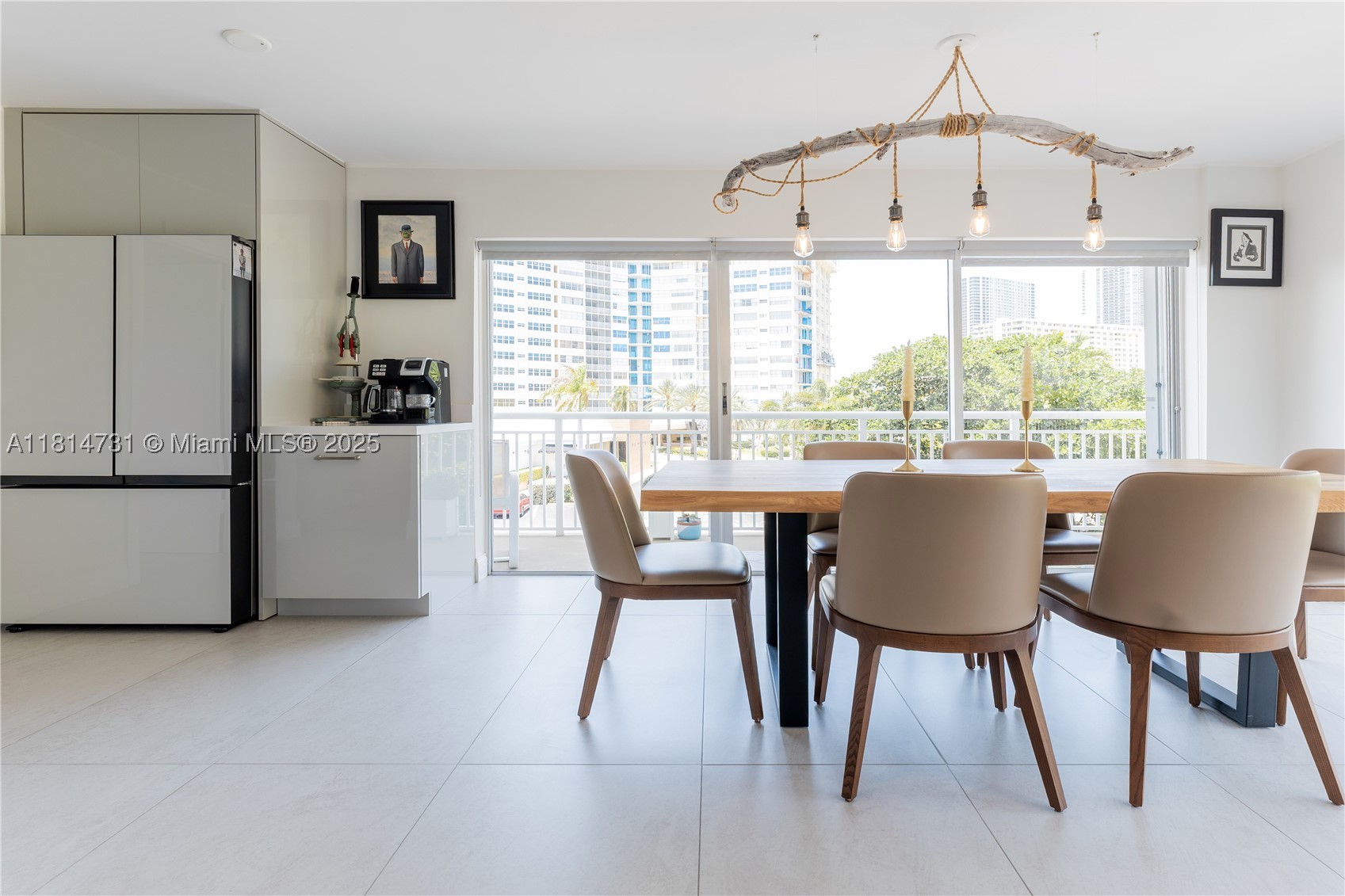 120 Golden Isles Dr #33B, Hallandale Beach FL 33009