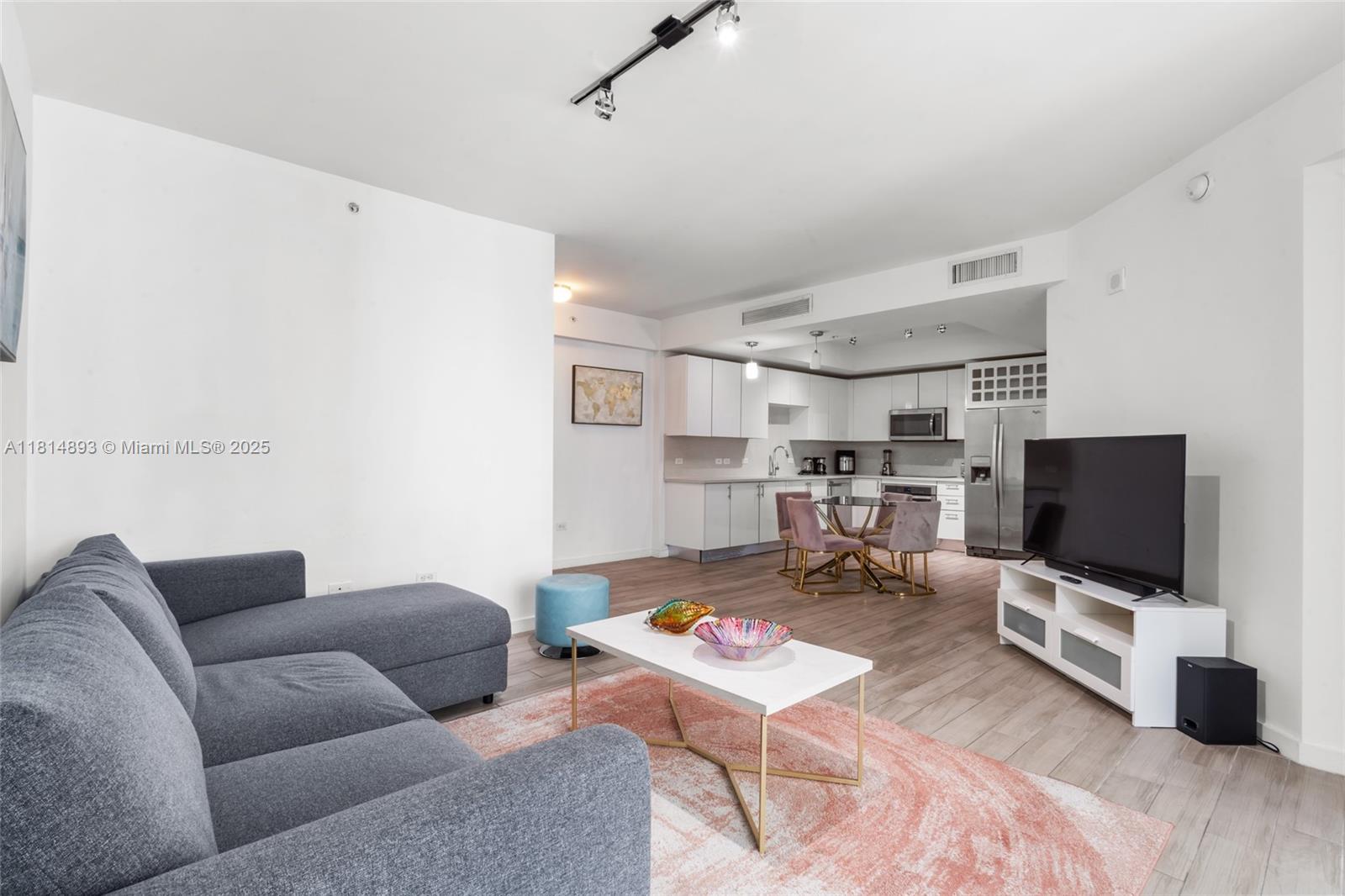 999 SW 1st Ave #2601, Miami FL 33130