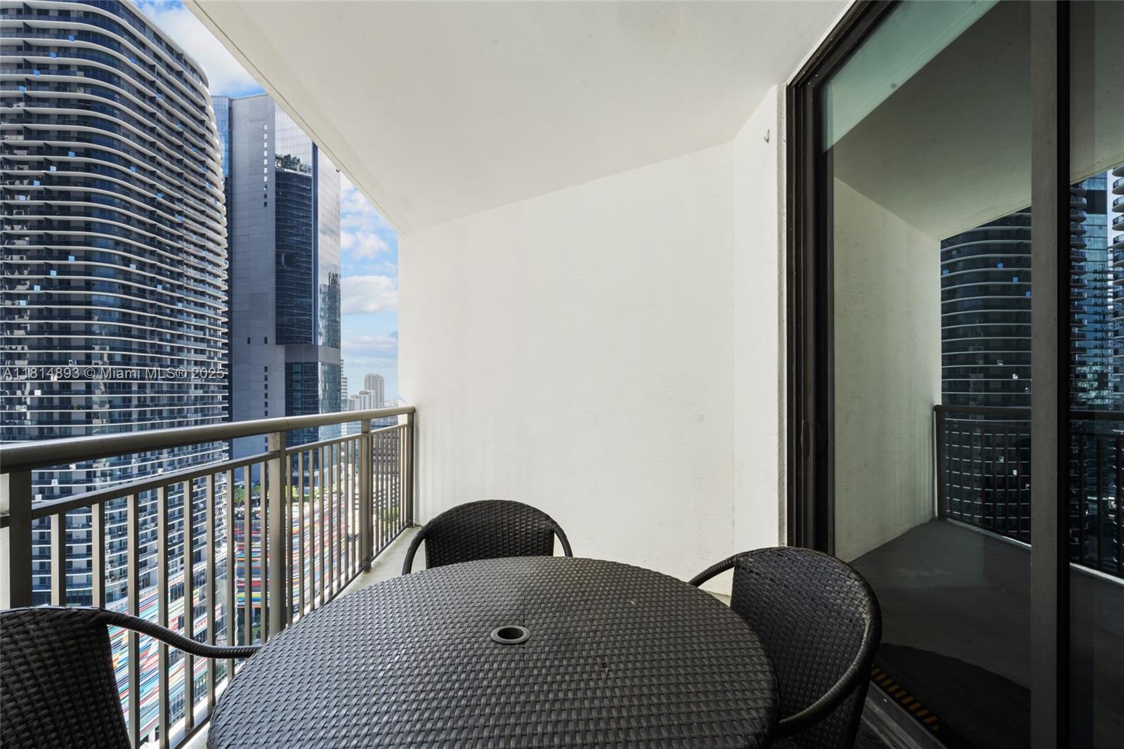 999 SW 1st Ave #2601, Miami FL 33130
