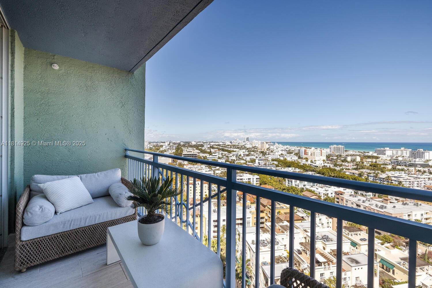 90 Alton Rd #2207, Miami Beach FL 33139