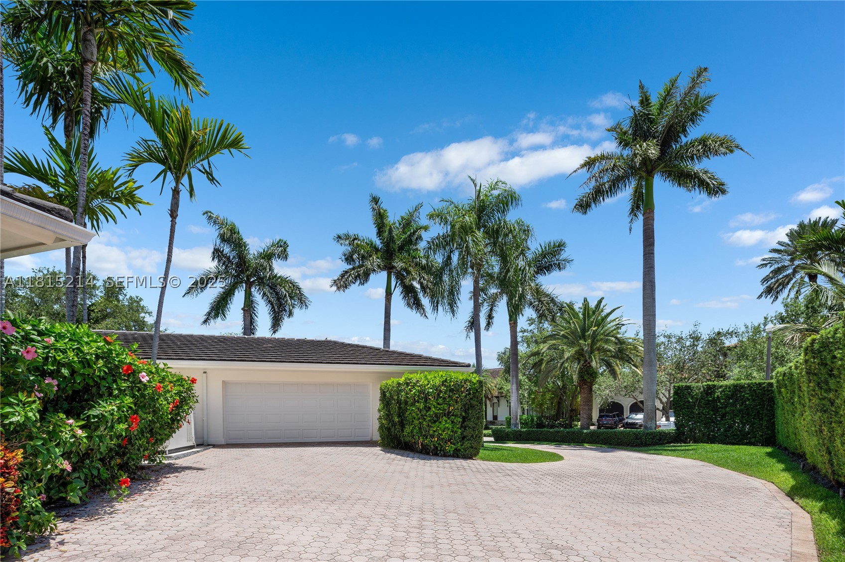 435 Marquesa Dr, Coral Gables FL 33156