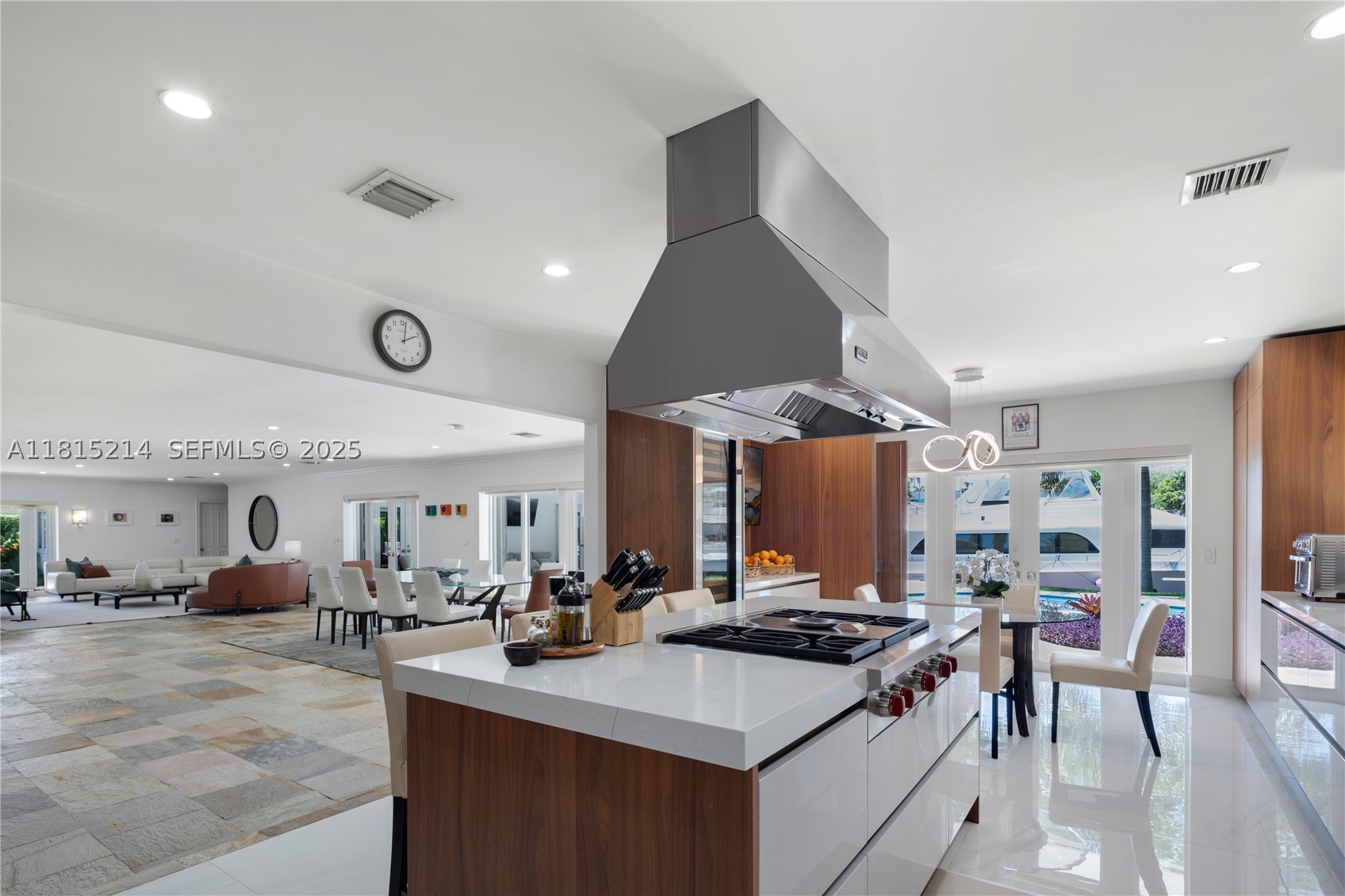 435 Marquesa Dr, Coral Gables FL 33156