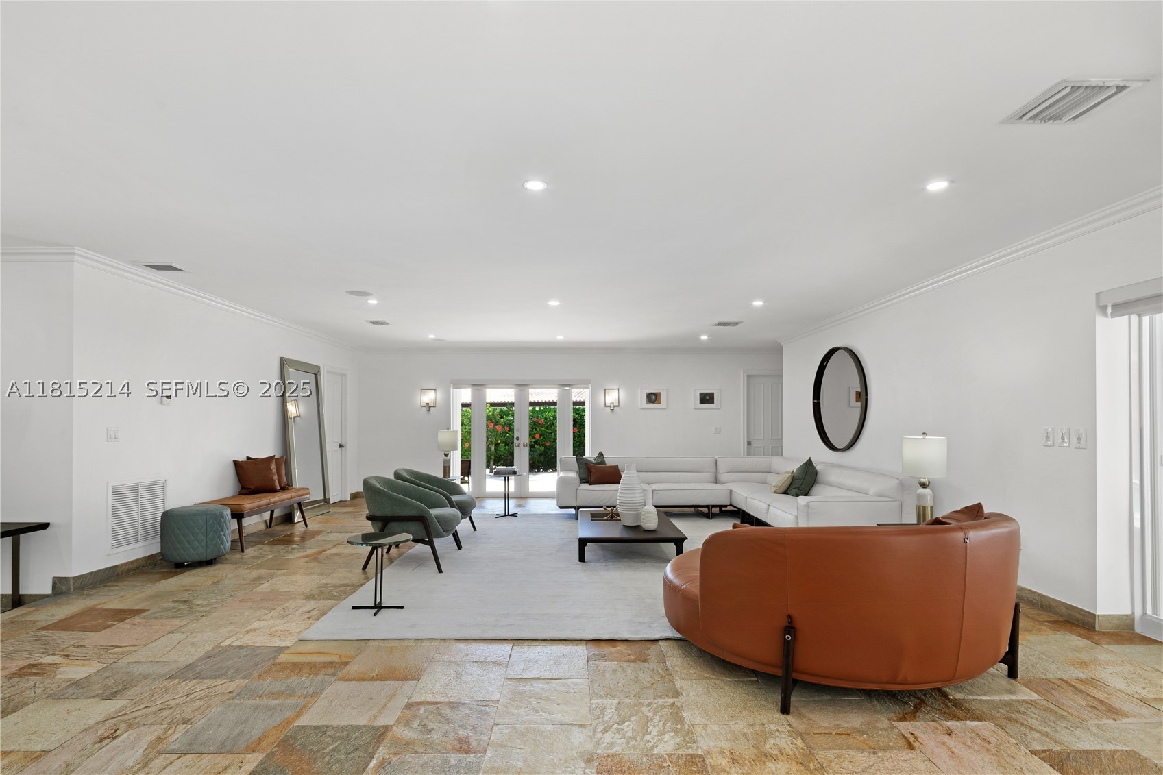 435 Marquesa Dr, Coral Gables FL 33156