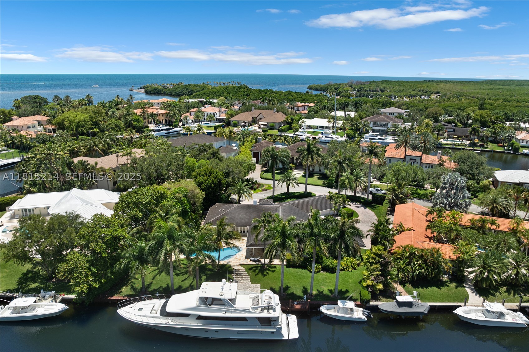 435 Marquesa Dr, Coral Gables FL 33156