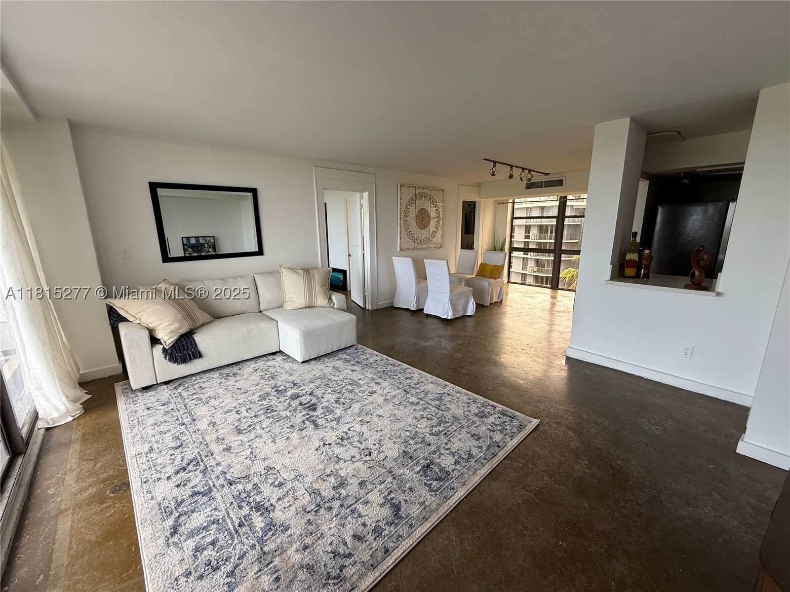 5701 Biscayne Blvd #701, Miami FL 33137