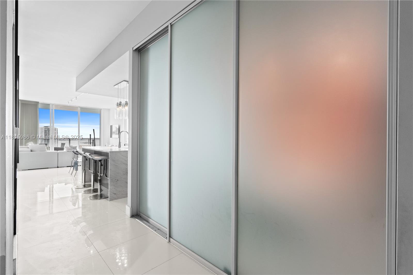900 Biscayne Blvd #2408, Miami FL 33132