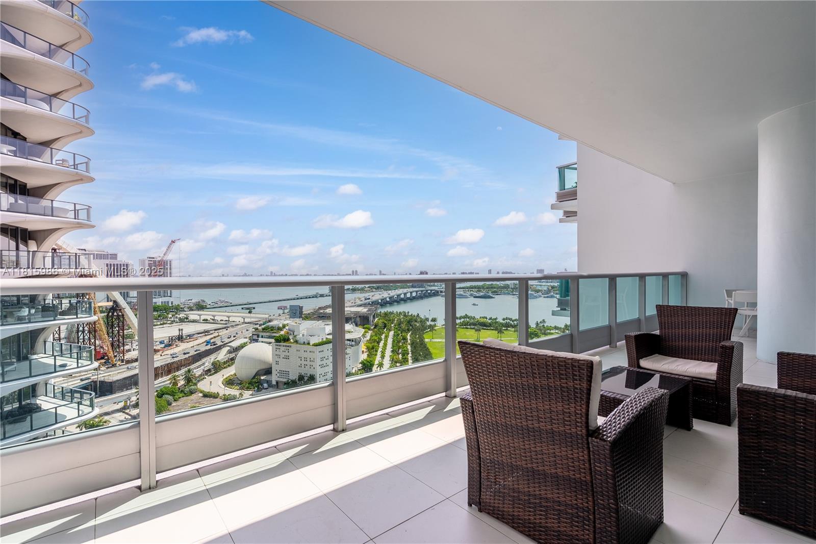 900 Biscayne Blvd #2408, Miami FL 33132