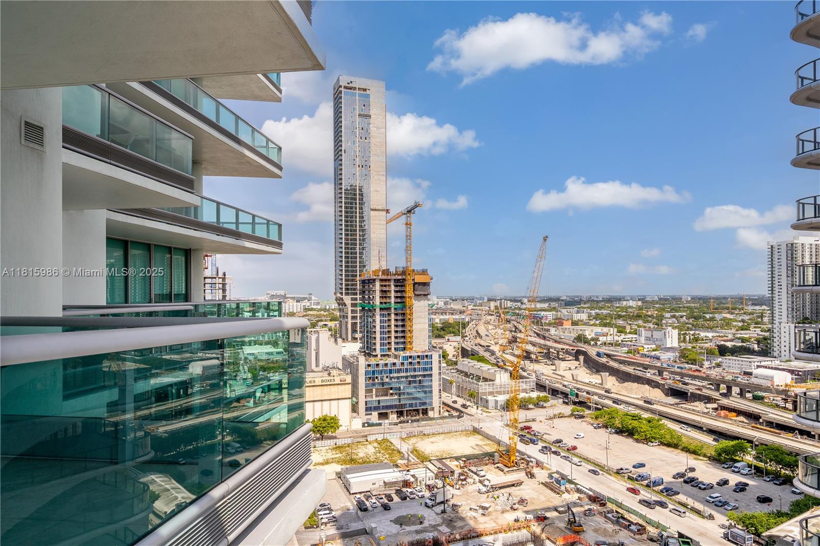 900 Biscayne Blvd #2408, Miami FL 33132